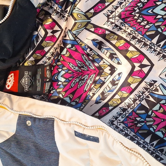 Cream w/ denim detail, Women's x-sm 686 Snow Sports Jacket 15k mm Waterproof - Picture 16 of 16